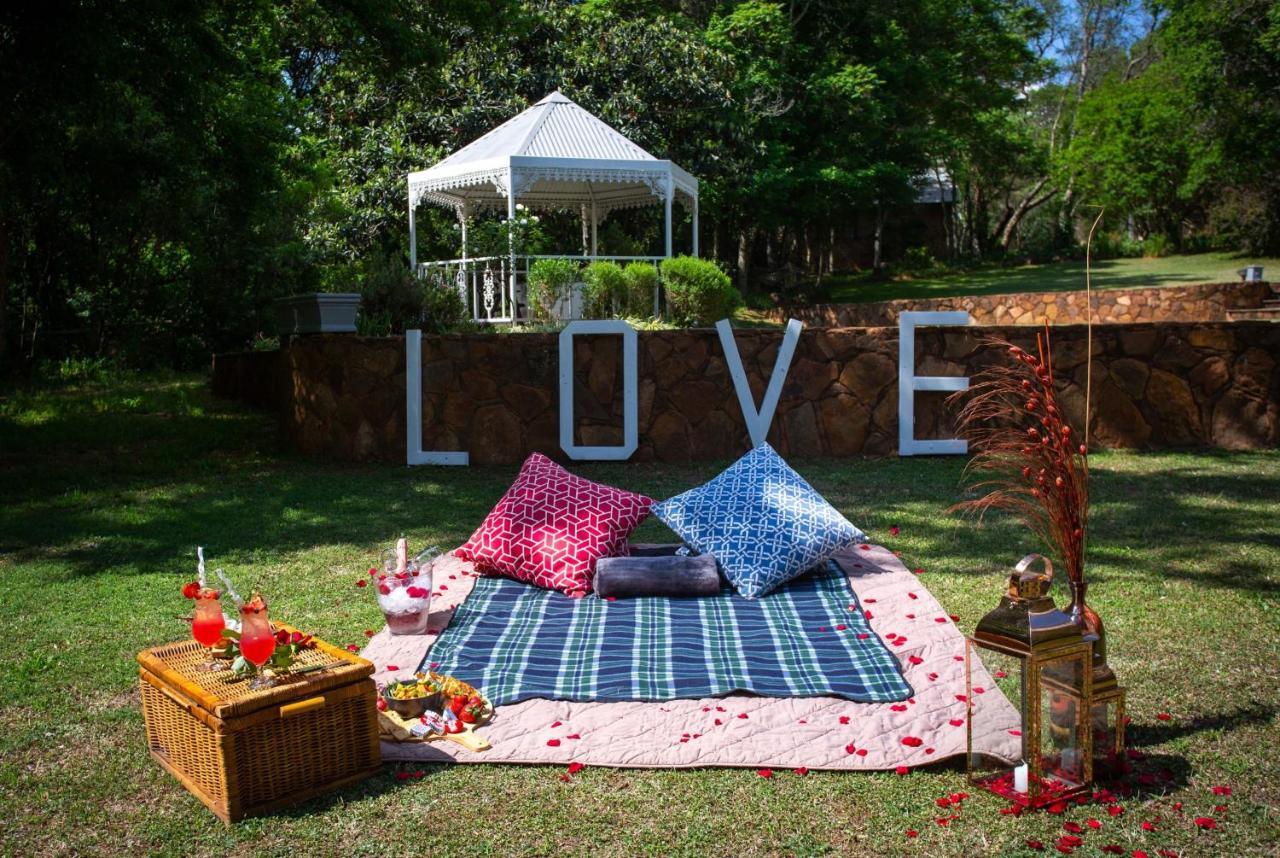 Whispering Pines Country Estate Villa Magaliesburg Ngoại thất bức ảnh
