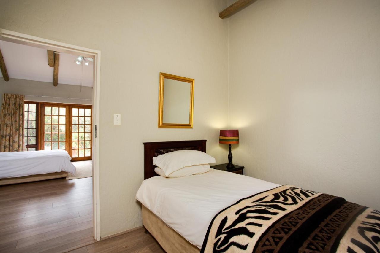 Whispering Pines Country Estate Villa Magaliesburg Ngoại thất bức ảnh