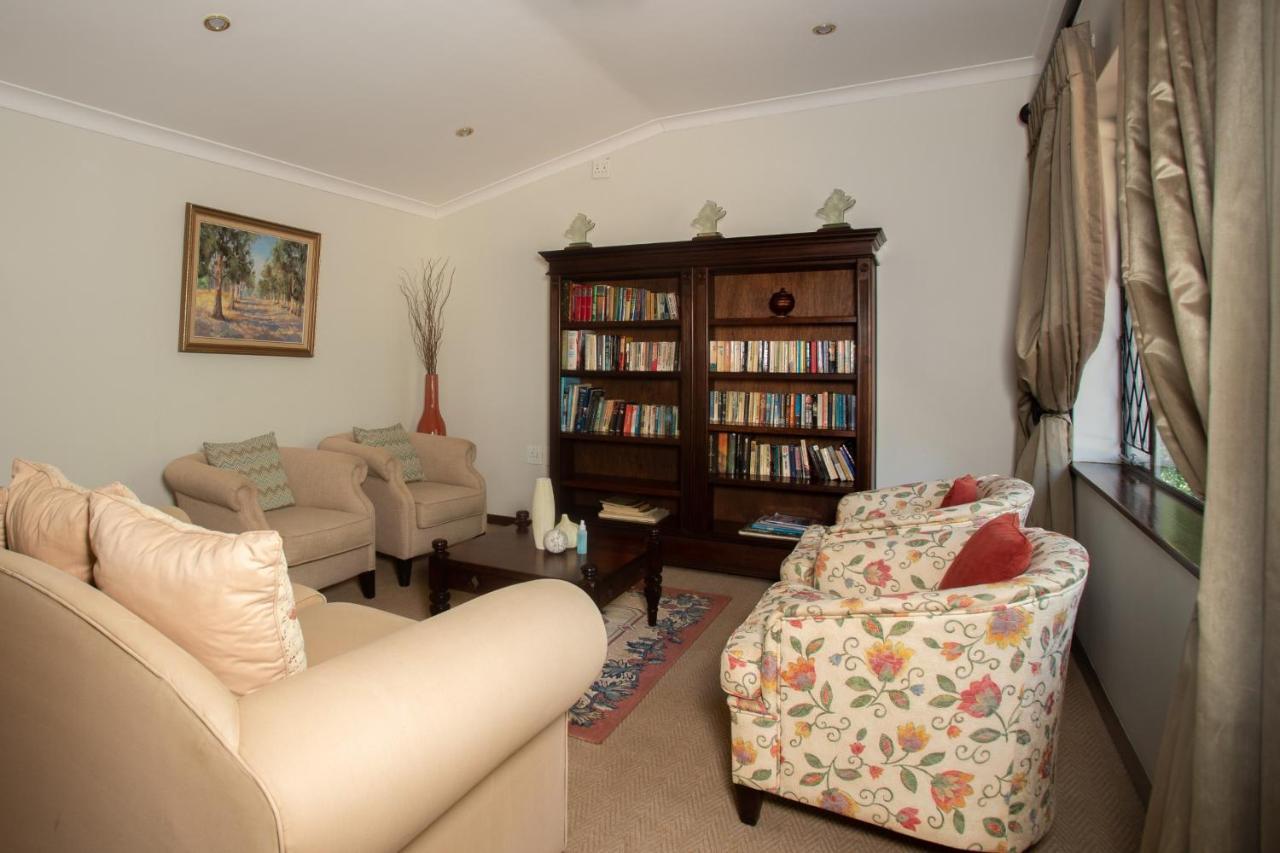 Whispering Pines Country Estate Villa Magaliesburg Ngoại thất bức ảnh