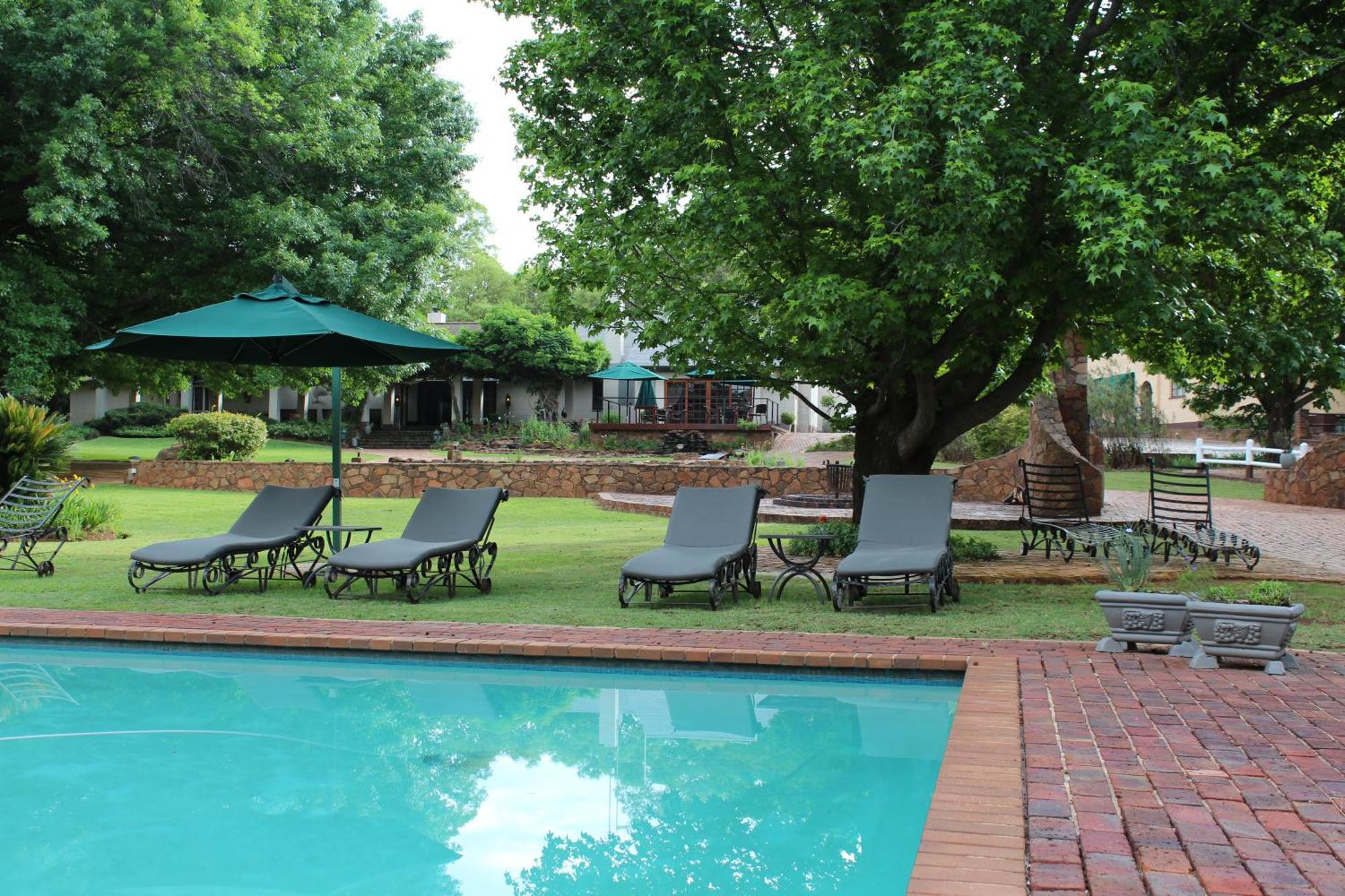 Whispering Pines Country Estate Villa Magaliesburg Ngoại thất bức ảnh